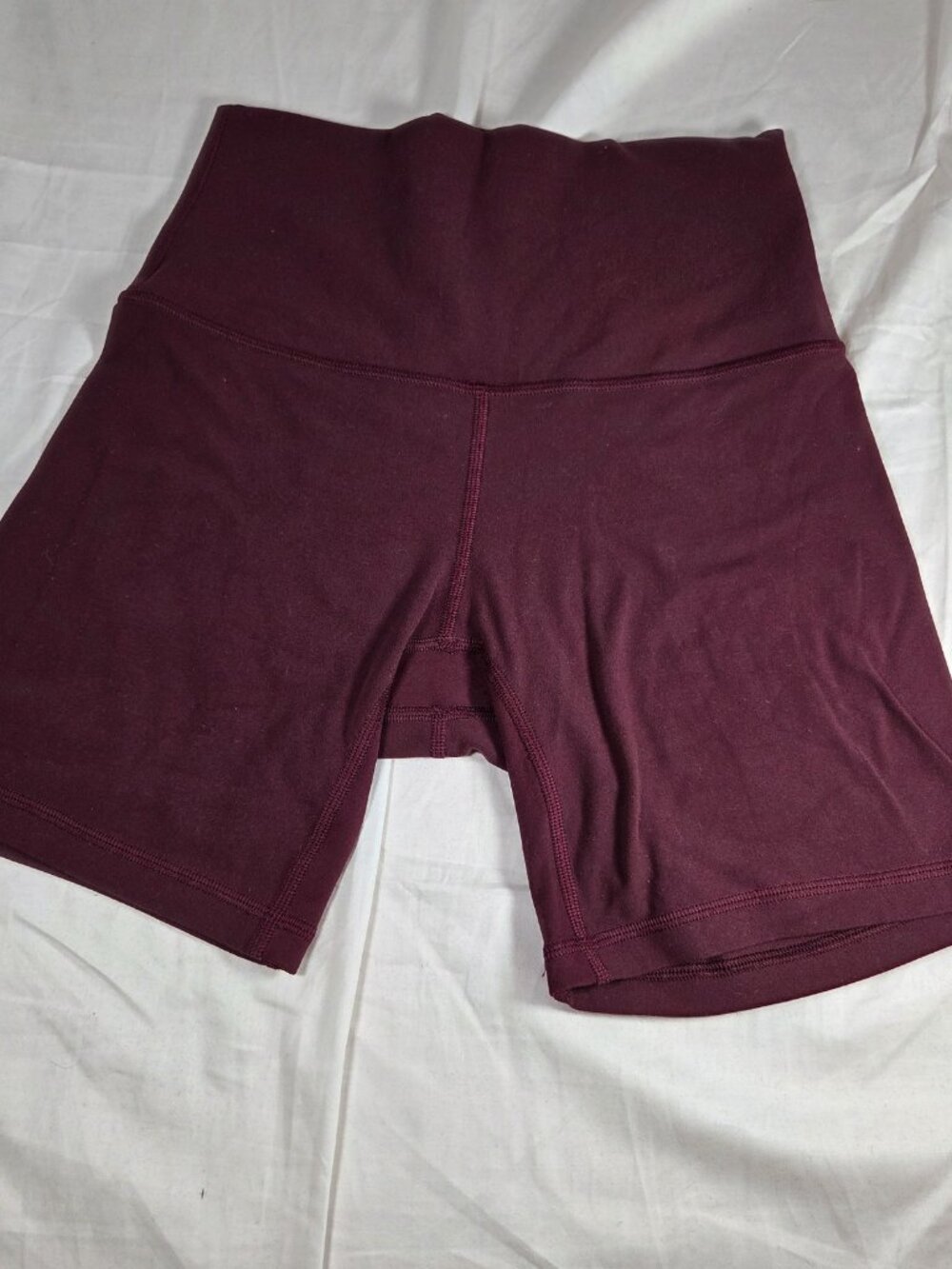 Lululemon Align High-Rise Shorts 6" - Burgundy / Red Merlot - Size 4